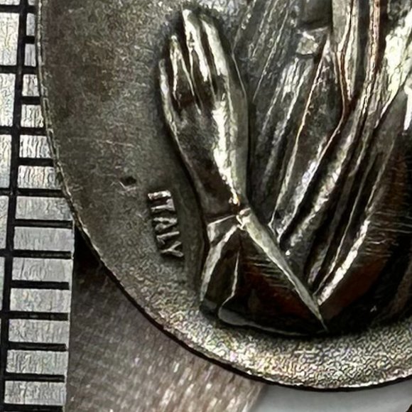 Vintage Our Lady of Lourdes Silver Plated Religious Medal Pendant Charm Italy - Picture 6 of 6